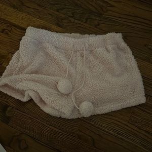 Fluffy Pom Pom shorts
